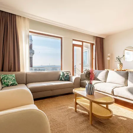 شقة Bosphorus View - Location - 3 Bedrooms *